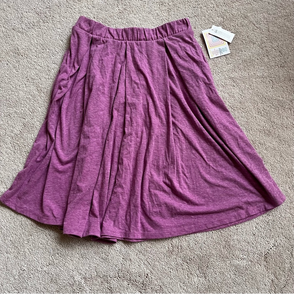 NWT LuLaRoe Madison Skirt M
